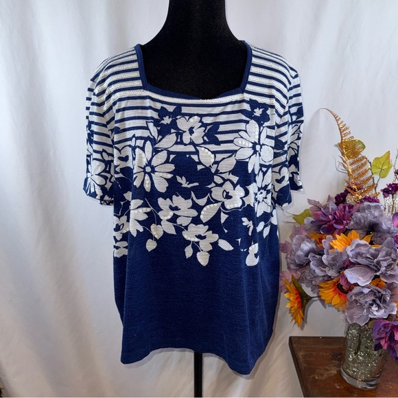 Alfred Dunner Tops - Alfred Dunner Navy Stripe Floral Tee Short Sleeve Casual Summer Top L